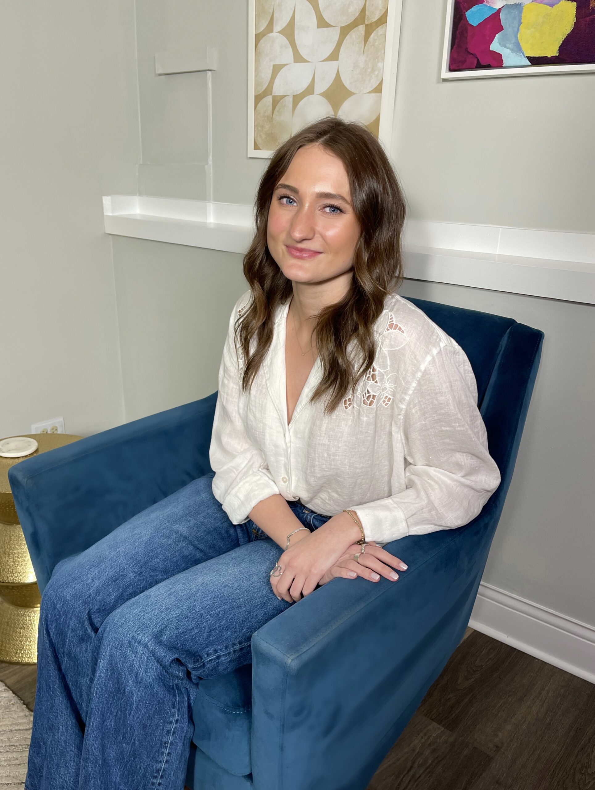 Emma Hornberger, Therapist | Lincoln Park Therapy Group Chicago
