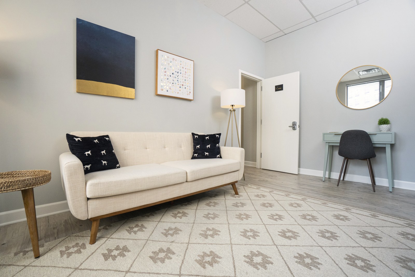 Double doors to Suite 228, the entrance to one of our Lincoln Park Therapy Group offices